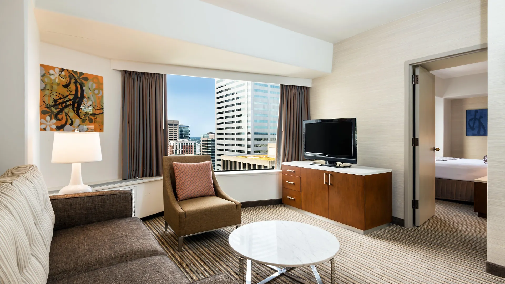 Crowne Plaza Seattle Newly Renovated With No Resort Fee 4*,