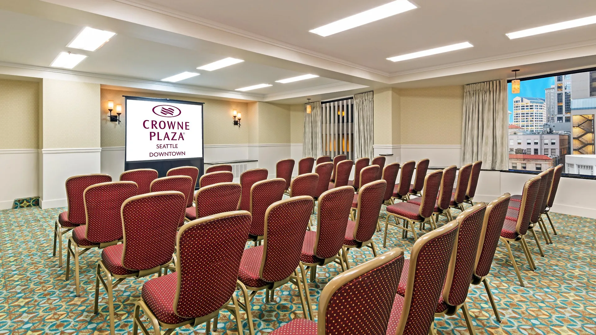 Crowne Plaza Seattle Newly Renovated With No Resort Fee 4*,  United States