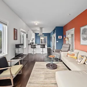 Calm Oasis Near Capitol Hill Downtown And First Hill Holiday home