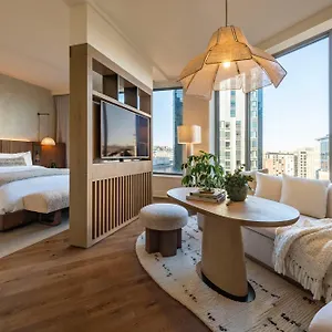Hotel 1, Seattle