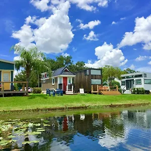  Ferienhaus Lakefront Tiny USA