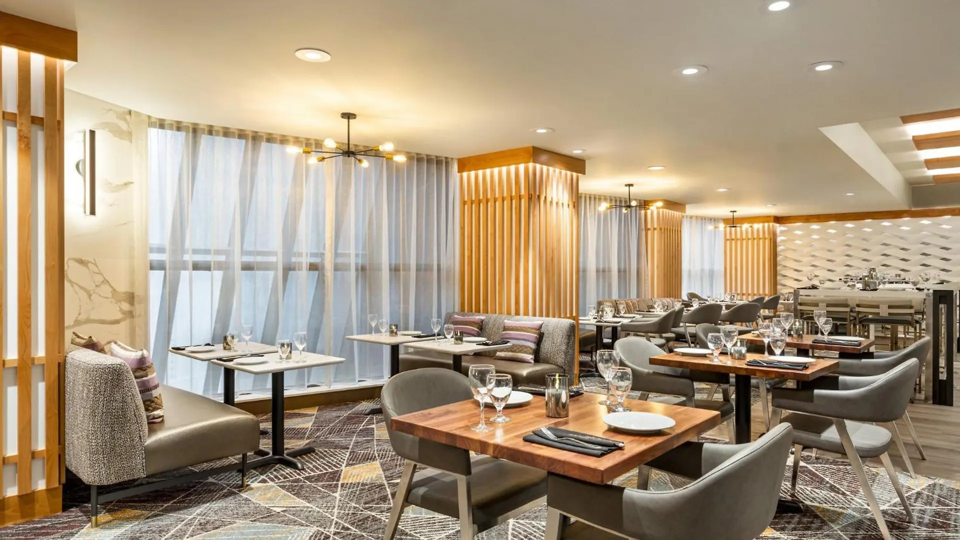 Crowne Plaza Seattle Newly Renovated With No Resort Fee Verenigde Staten